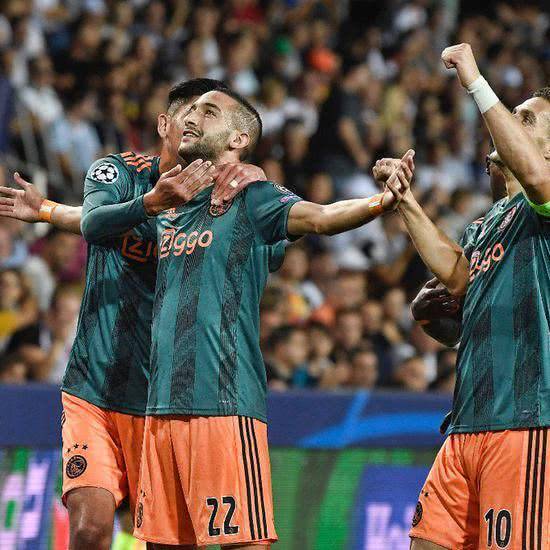 确保比赛的 确保比赛的