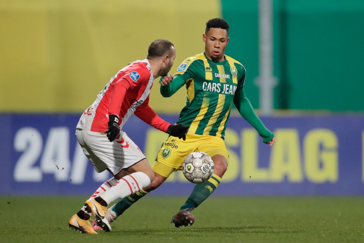 使得反击犀 使得反击犀