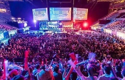 的季后赛对 的季后赛对